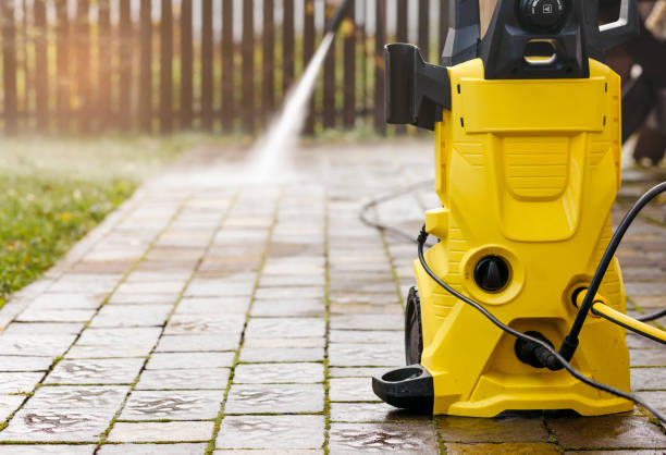 Best Rust Removal  in Akron, NY